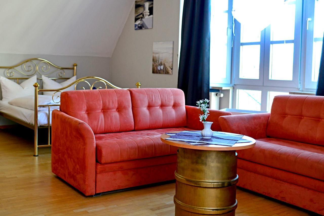 Altstadthotel Hassfurt Gbr Экстерьер фото